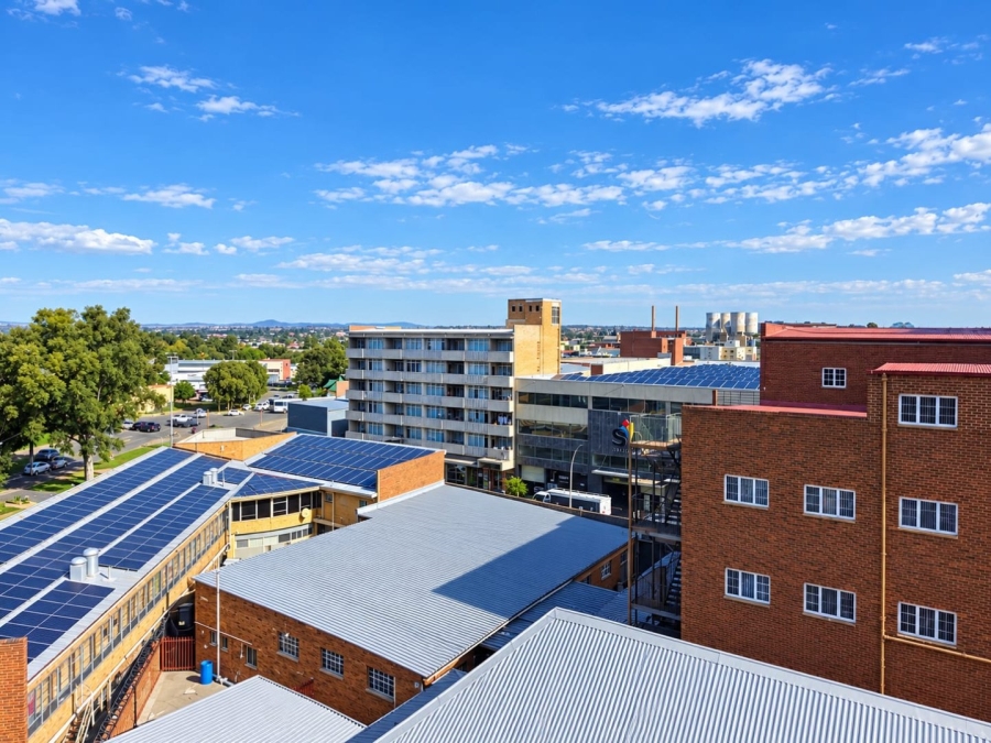 2 Bedroom Property for Sale in Bloemfontein Free State